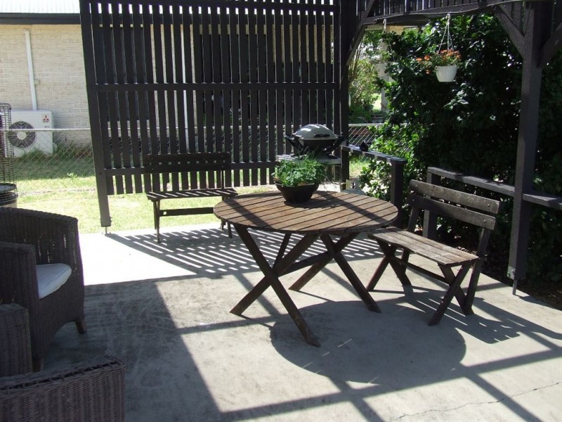 7 Russell Court, Wyreema QLD 4352