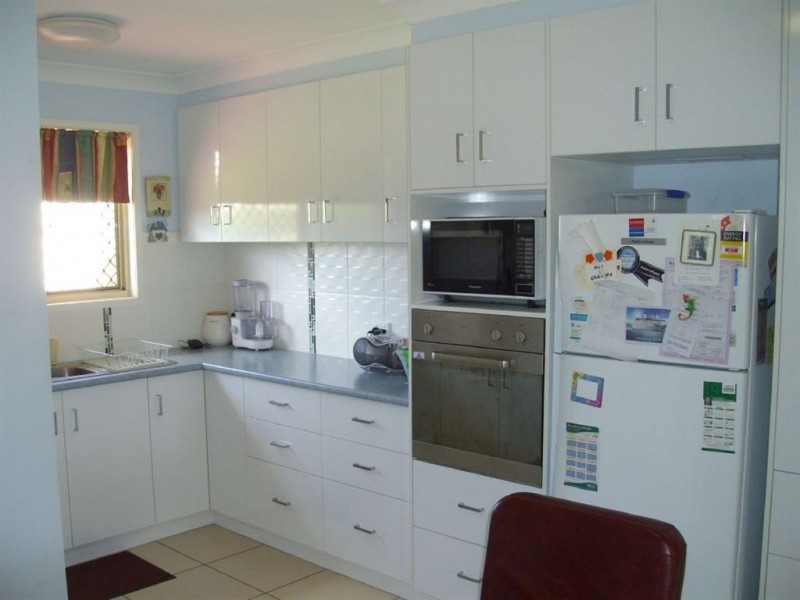 25 Free Street, Nobby QLD 4360