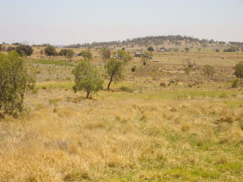 203 Kingsthorpe Glencoe Road, Kingsthorpe QLD 4400