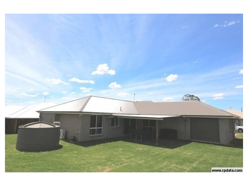 45 Bennett Street, Highfields QLD 4352