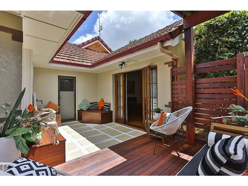 154 Perth Street, South Toowoomba QLD 4350