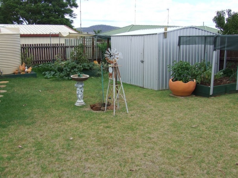 5 Croydon Street, Harristown QLD 4350