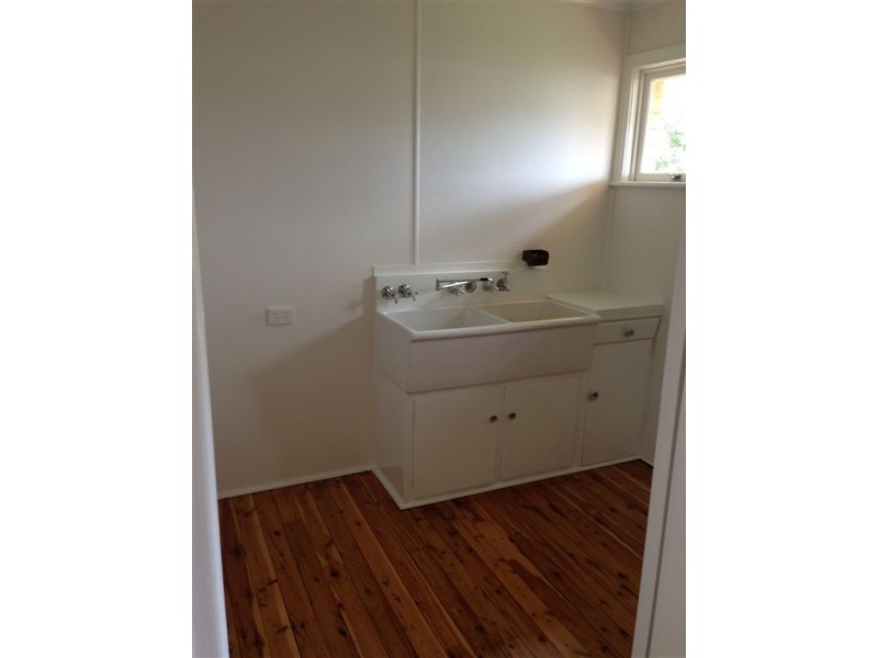 15 Burke Street, Rangeville QLD 4350