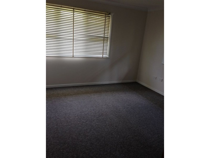 15 Burke Street, Rangeville QLD 4350