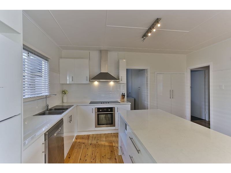 14 High Street, Rangeville QLD 4350