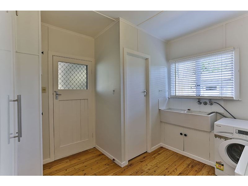 14 High Street, Rangeville QLD 4350