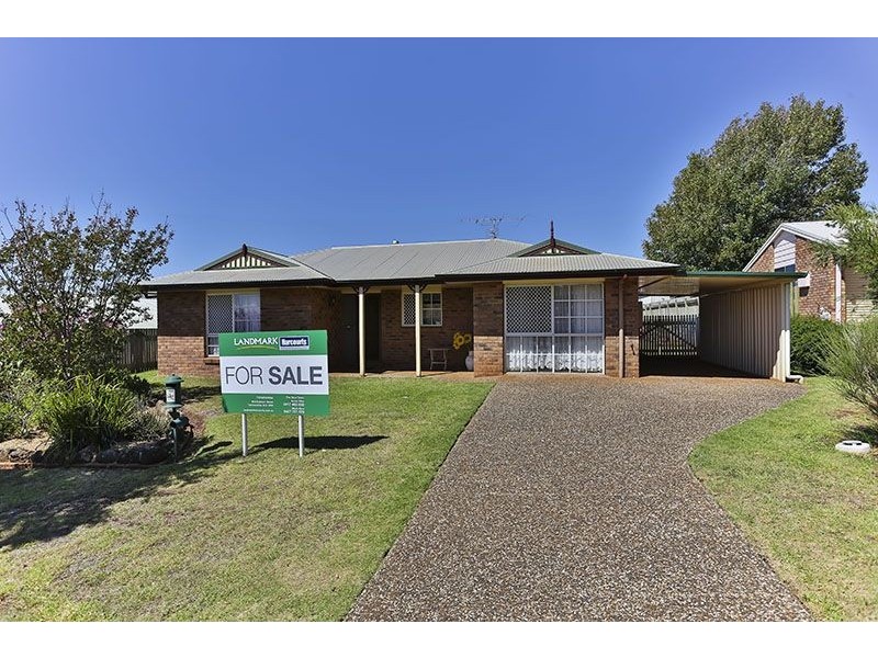 8 Danica Court, Kearneys Spring QLD 4350