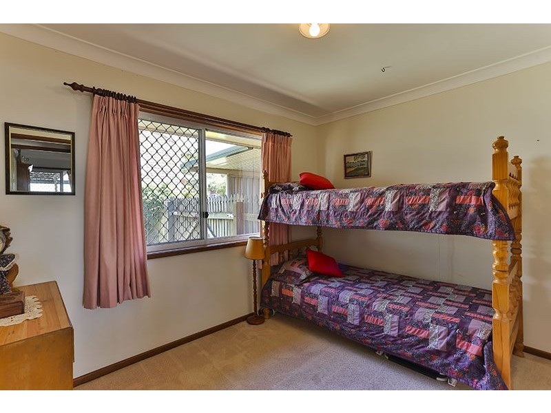 8 Danica Court, Kearneys Spring QLD 4350