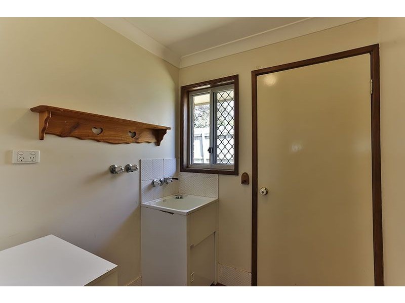 8 Danica Court, Kearneys Spring QLD 4350