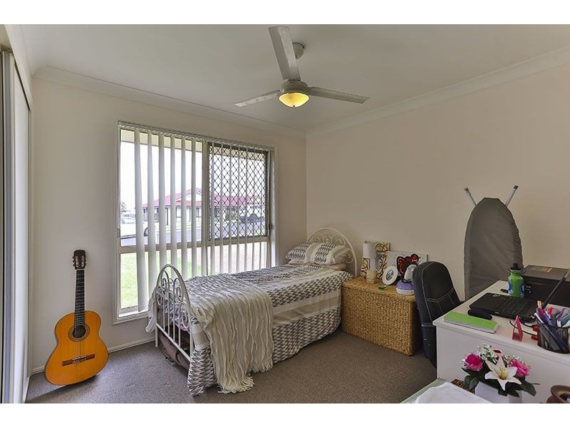 22 McShane Drive, Mount Kynoch QLD 4350