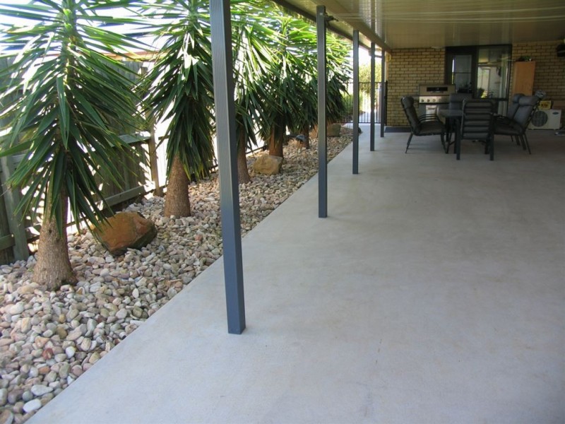 42 Ashford Drive, Wyreema QLD 4352