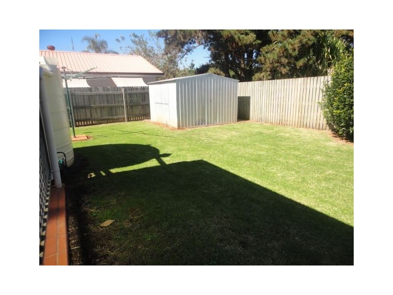 6 Hennenlotter Court, Kearneys Spring QLD 4350