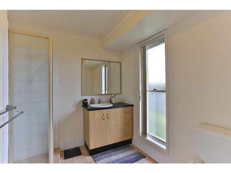 22 McShane Drive, Mount Kynoch QLD 4350