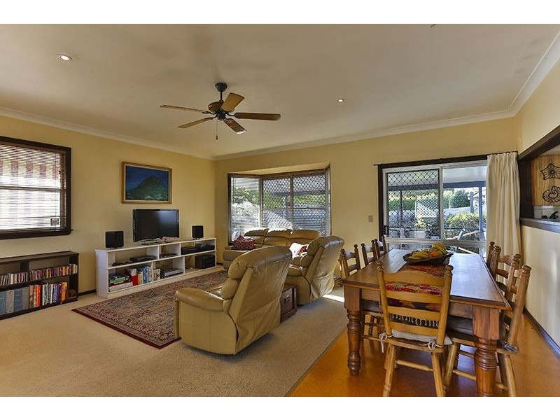 20 Lydwin Crescent, East Toowoomba QLD 4350