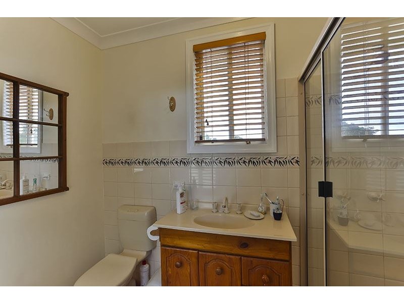 20 Lydwin Crescent, East Toowoomba QLD 4350