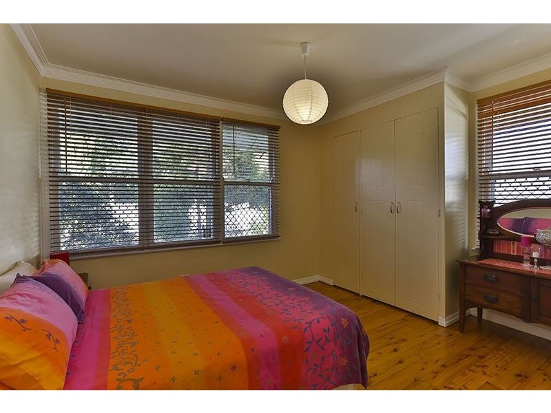 20 Lydwin Crescent, East Toowoomba QLD 4350