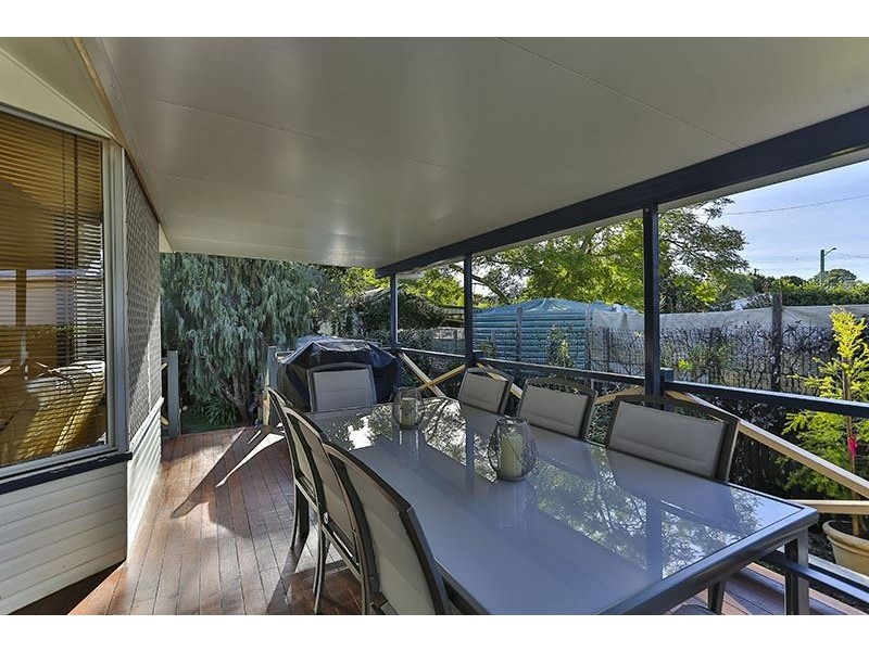 20 Lydwin Crescent, East Toowoomba QLD 4350