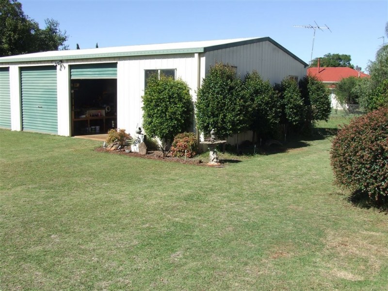 14 Glenvale Road, Harristown QLD 4350