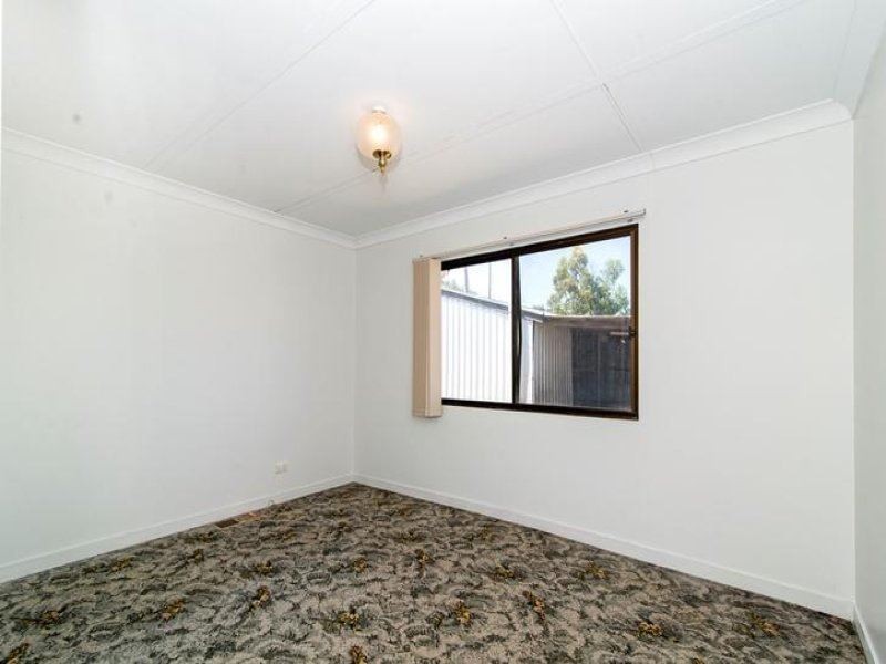 5 Jannuschs Road, Gowrie Mountain QLD 4350