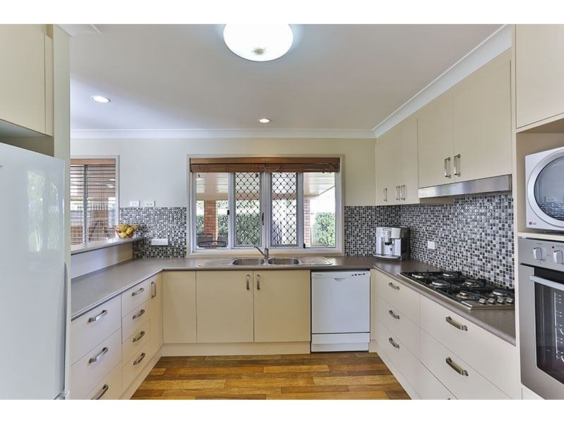 31 Broadfoot Street, Kearneys Spring QLD 4350