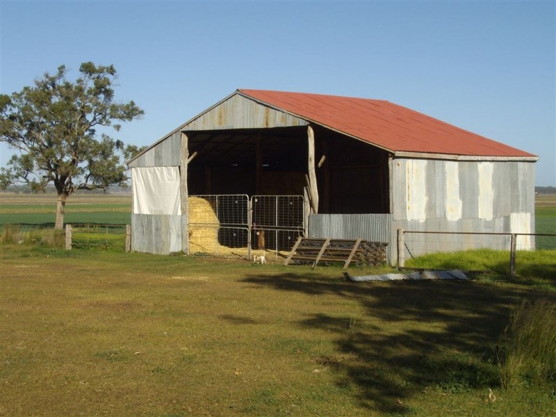 387 Back Plains Road, Felton QLD 4358