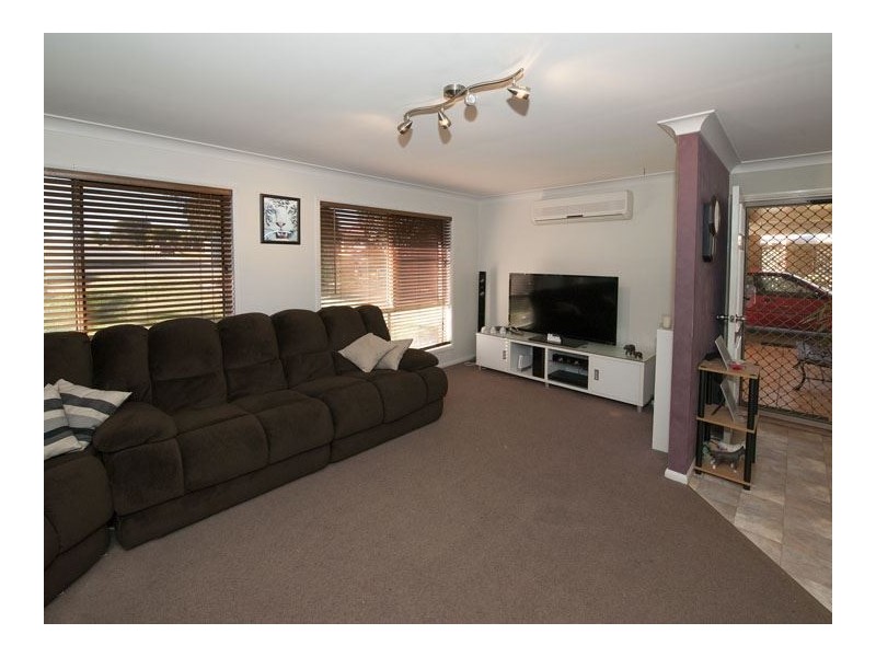 24 Stratford Drive, Wyreema QLD 4352