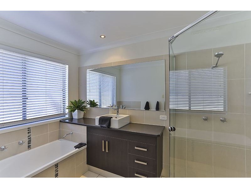 34 Elizabeth Street, Westbrook QLD 4350
