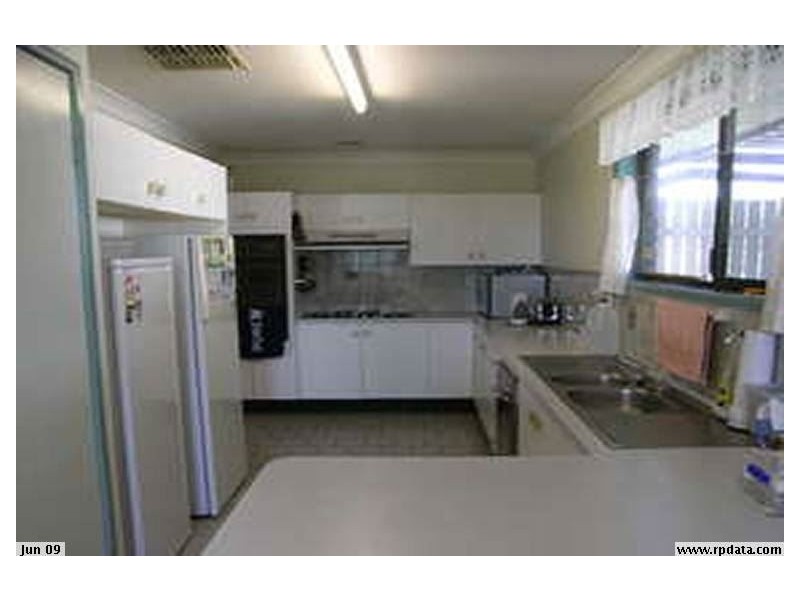48 Railway Street, Cambooya QLD 4358