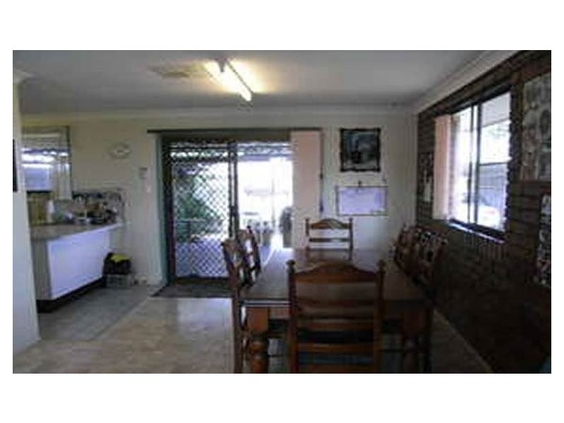 48 Railway Street, Cambooya QLD 4358