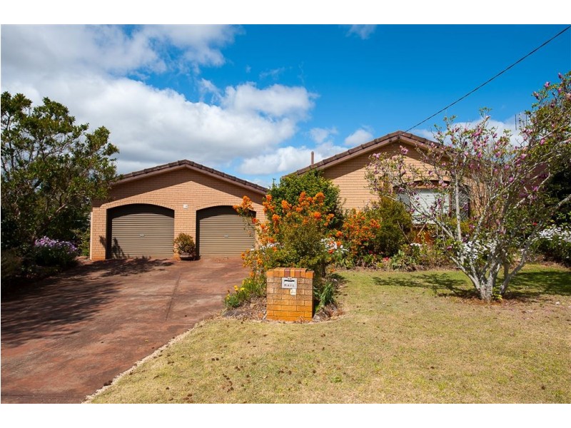16 Hazel Street, Centenary Heights QLD 4350