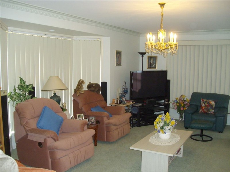 6 Donna Court, Kearneys Spring QLD 4350