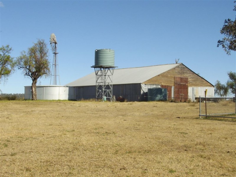 102 Crighton Road, Biddeston QLD 4401
