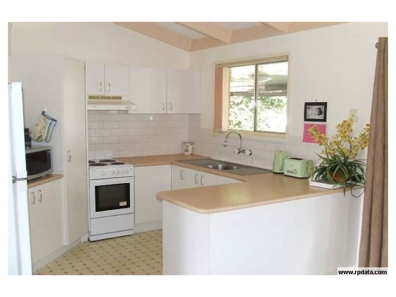 11 Evergreen Court, Glenvale QLD 4350