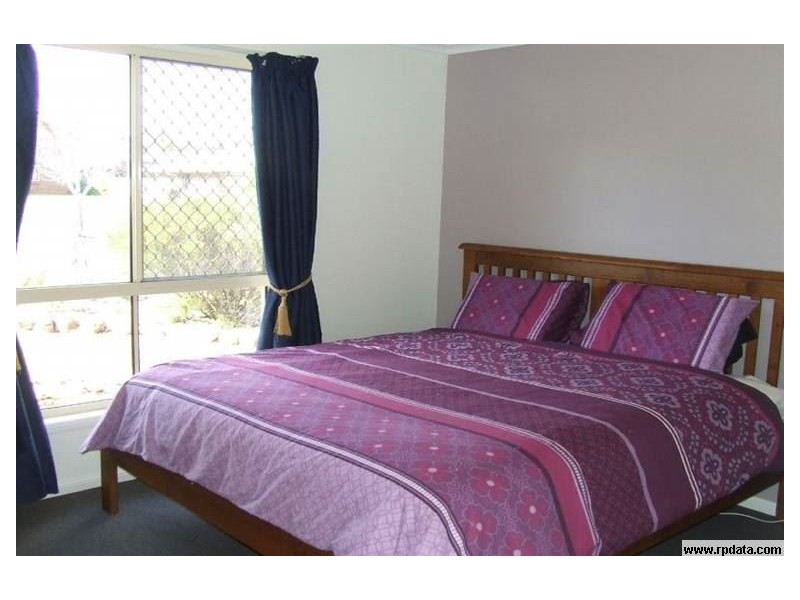 11 Evergreen Court, Glenvale QLD 4350