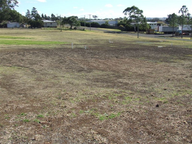 81 Cambooya Street, Drayton QLD 4350