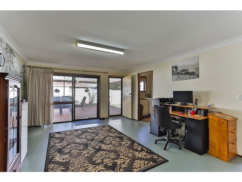 12 Boyett Street, Centenary Heights QLD 4350