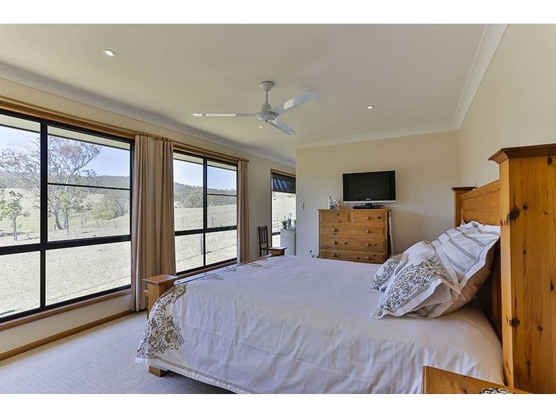 103 Breydon Road, Hodgson Vale QLD 4352