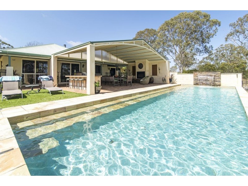 1022 Preston Boundary Rd, Preston QLD 4352