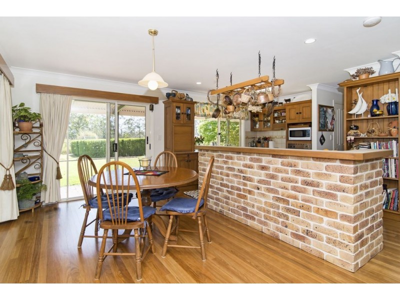 1022 Preston Boundary Rd, Preston QLD 4352