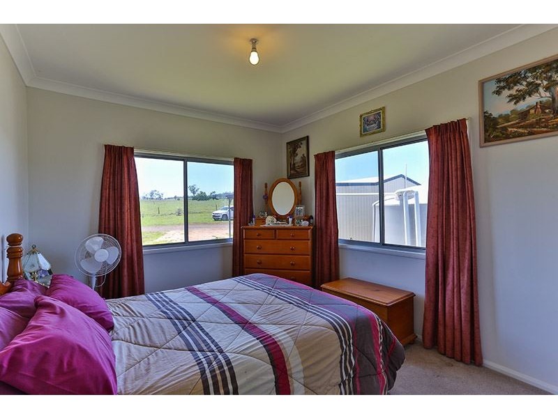 76 Ramsay Road, Cambooya QLD 4358