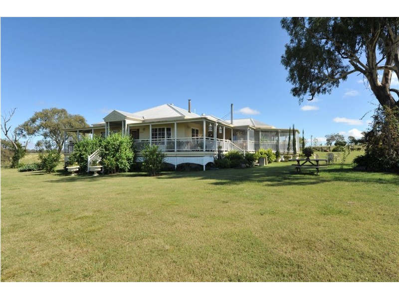 388 Berghofer Road, Biddeston QLD 4401