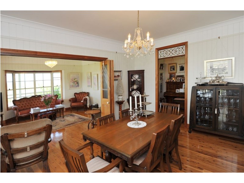 388 Berghofer Road, Biddeston QLD 4401