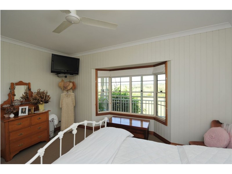 388 Berghofer Road, Biddeston QLD 4401