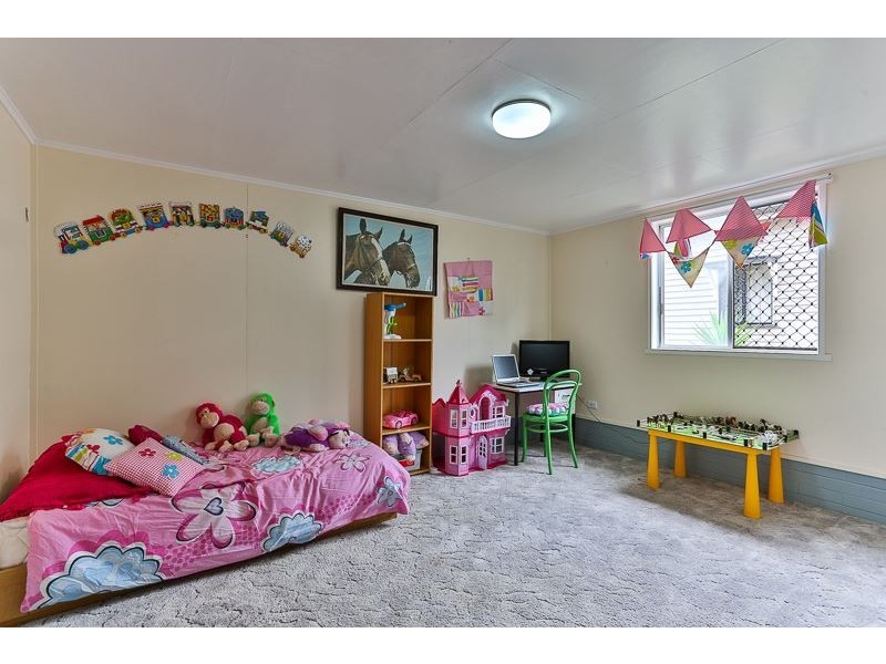 56 Buckland Street, Harristown QLD 4350