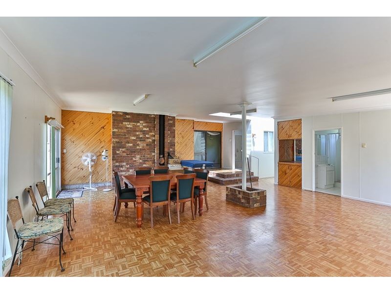 7 Umbiram Road, Wyreema QLD 4352