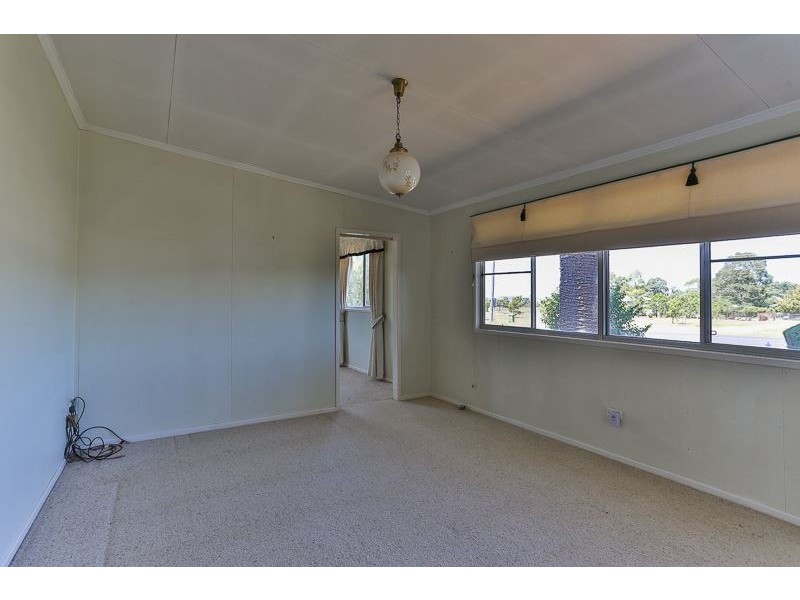 7 Umbiram Road, Wyreema QLD 4352