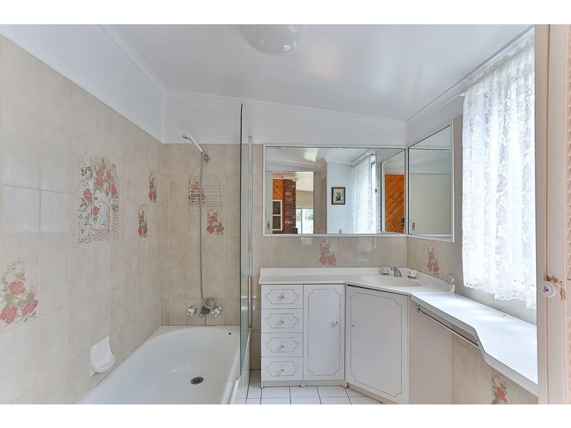 7 Umbiram Road, Wyreema QLD 4352