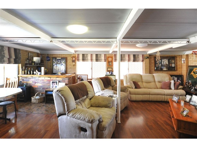 572 Bridge Street, Torrington QLD 4350