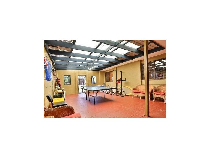 17 Dumba Street, Harristown QLD 4350