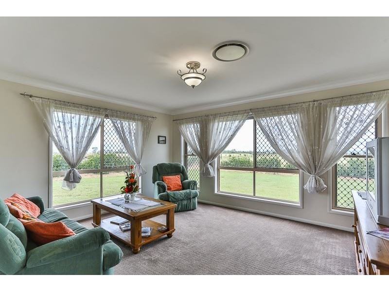 1100 Bowenville-Acland Road, Jondaryan QLD 4403